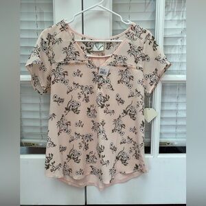 New with tags peach floral top size M